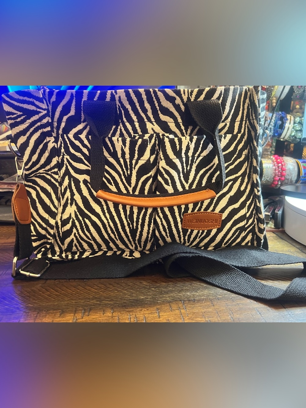 Weinuoshi  Wild Zebra Print Tote Bag with Tan Trim Straps